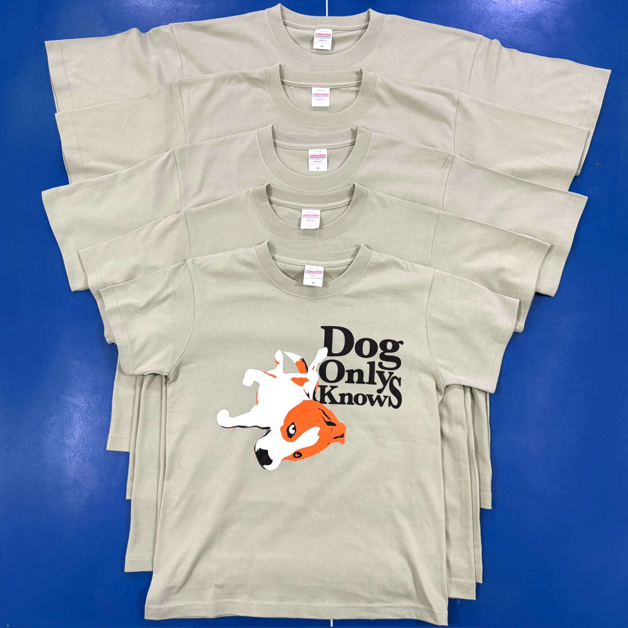 「Dog Only Knows  あかりくんTシャツ」